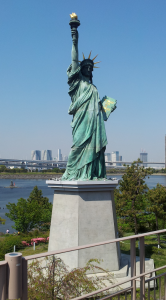 Tokyo-Statue-of-Liberty