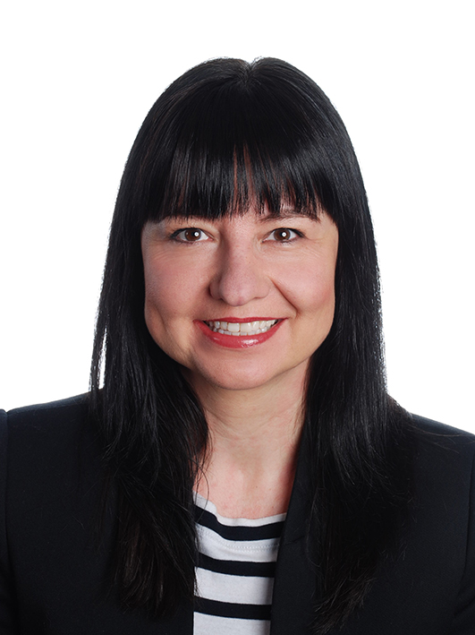 Photo of Iris Weiss